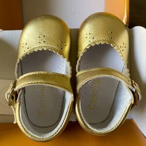 Caminito Handmade Gold leather baby shoes